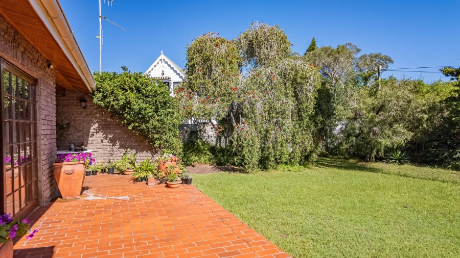 3 Bedroom Property for Sale in The Island Western Cape